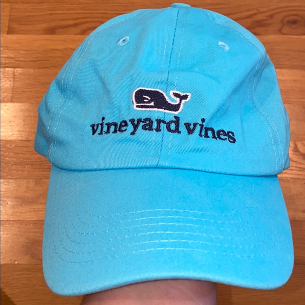 Vineyard Vines Hat (worn once)
